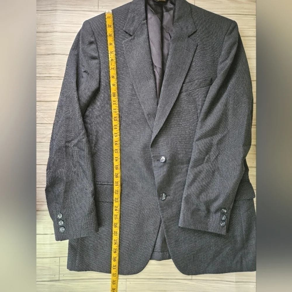 Vintage Oscar de la Renta Pinstripe Blazer in Dark Cobalt  Stripe Size 40 Reg